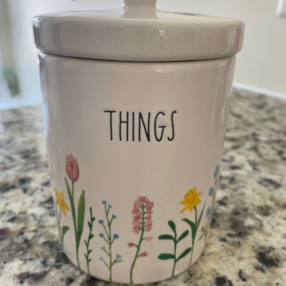 Rae Dunn spring collection jar, mint condition